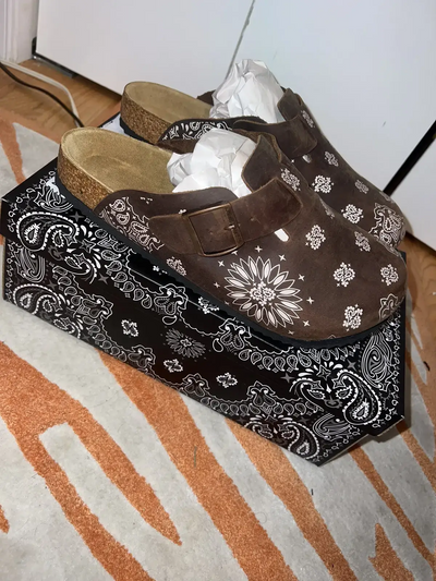 Customer styling Cloggs